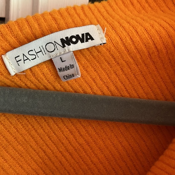 FN orange cropped sweater - Picture 2 of 4